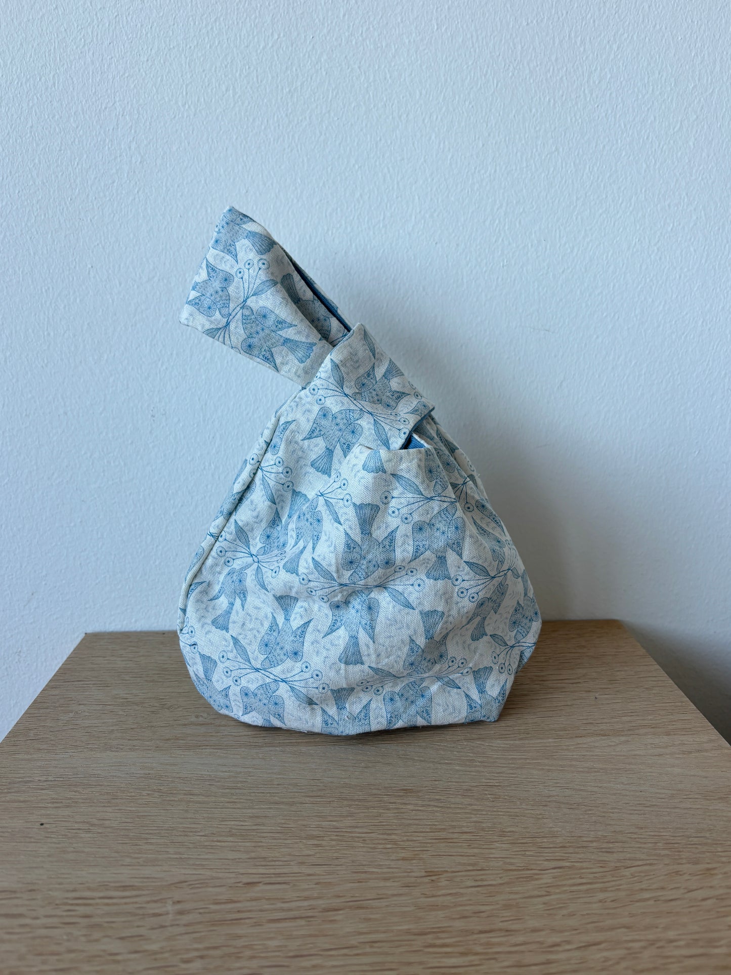 Knudetaske vendbar