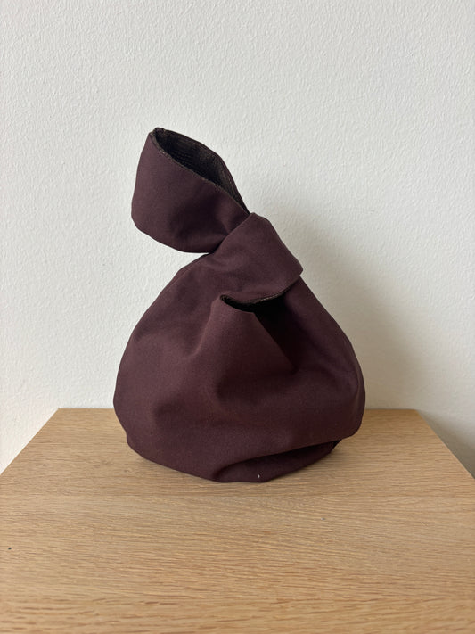 Knudetaske vendbar