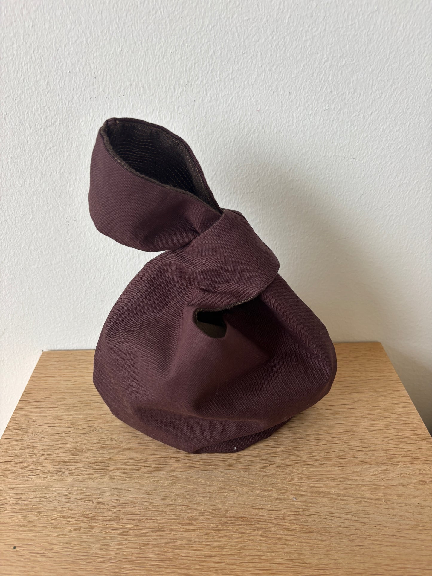 Knudetaske vendbar
