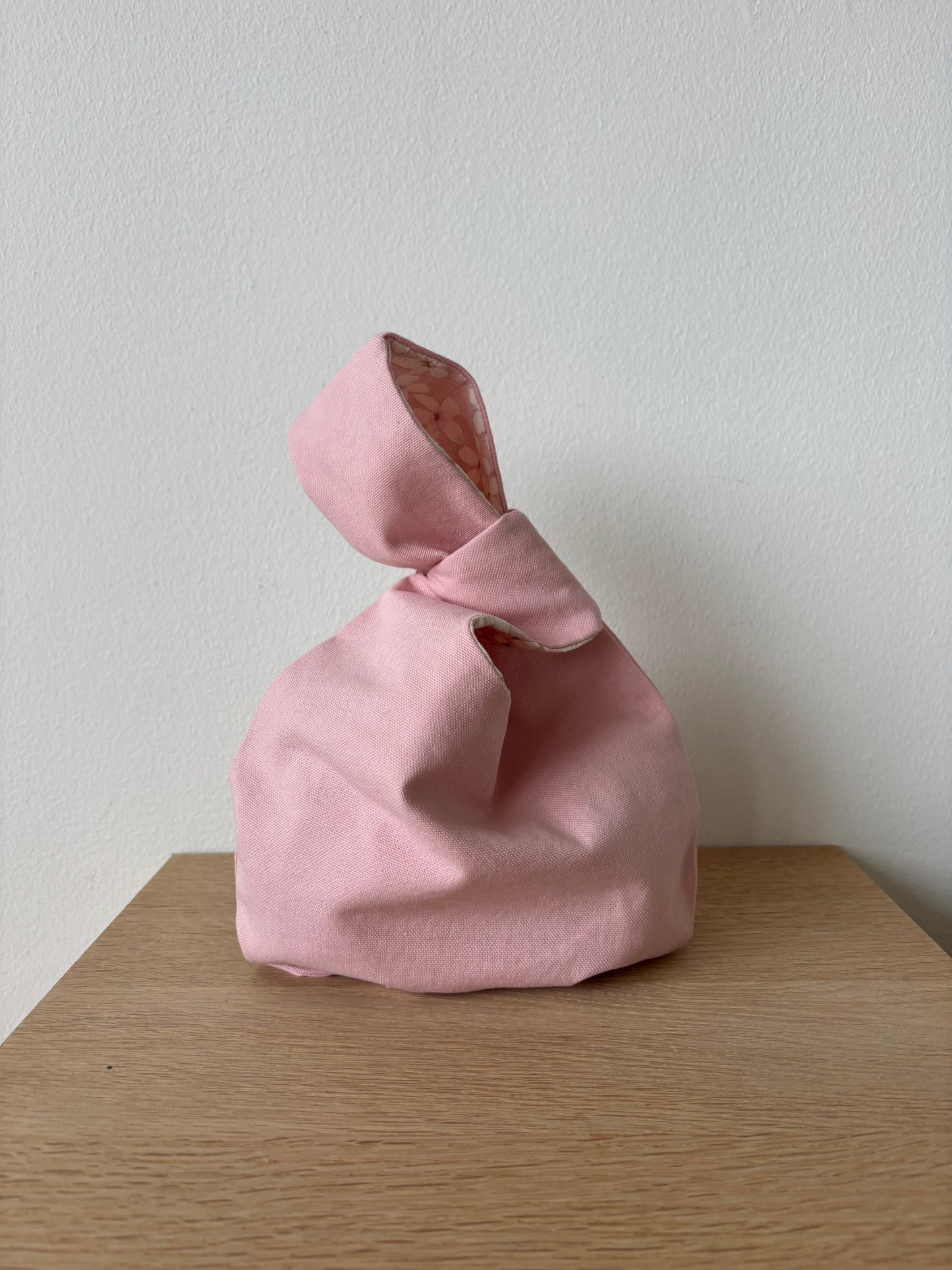 Knudetaske vendbar