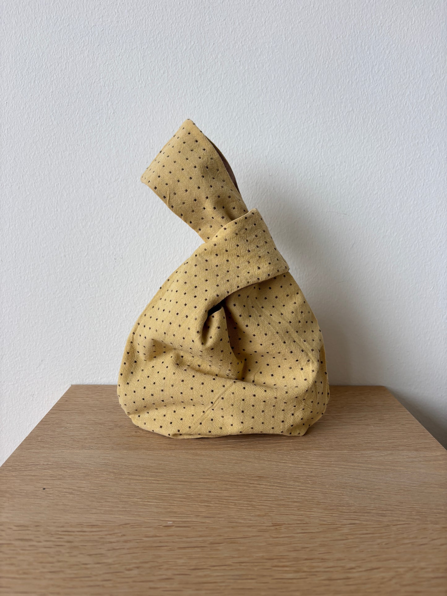 Knudetaske vendbar