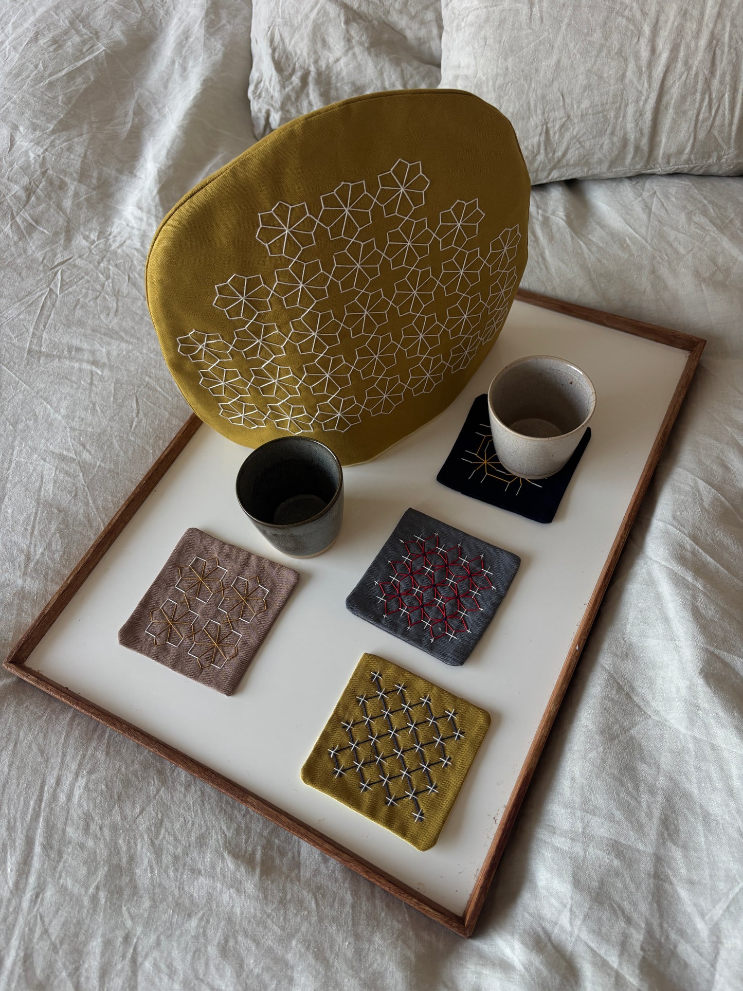 Tehætte & 4 coasters