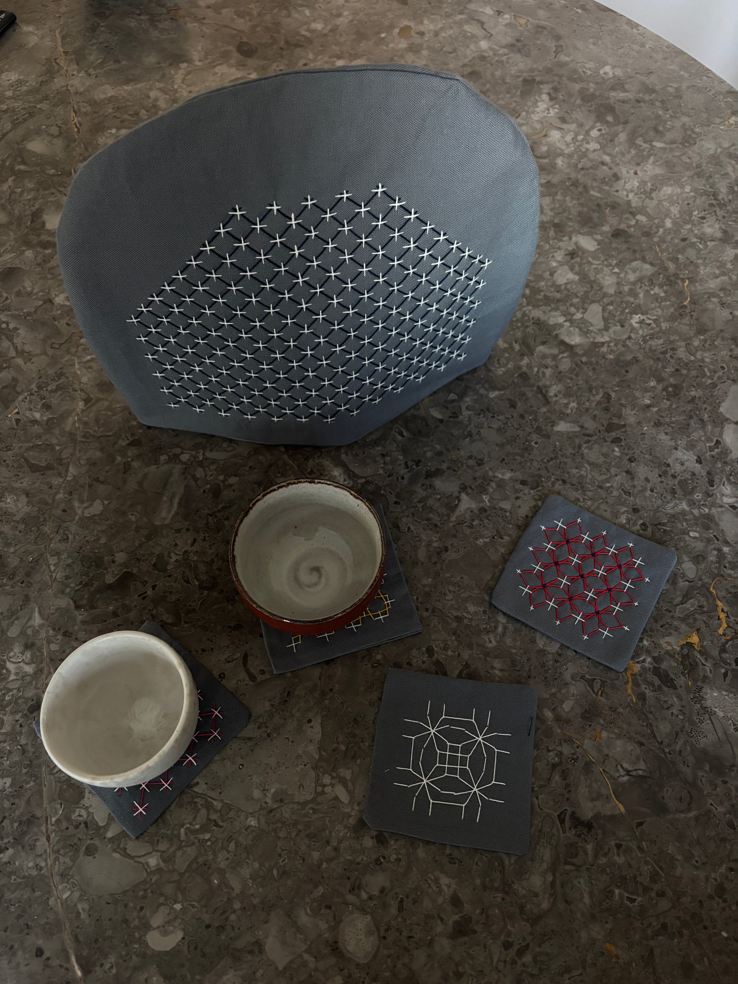 Tehætte & 4 coasters